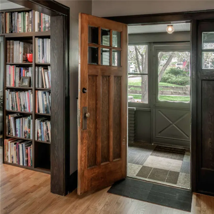 Luxury Superior Quality Sidelight Front Entrance Solid Wood Door Exterior Timber Wood Door