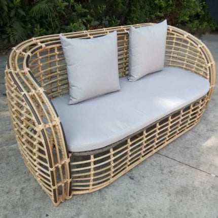 General Use Outdoor Wicker Rattan Sofa Chairs and Tea Table Set For Garden