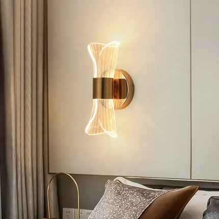 Modern Luxury Creative Wall Lamp Acrylic Transparent Metal Decorative Wall Lamp Bedroom For Living Room Hotel Aisle