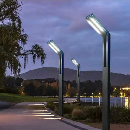 Outdoor IP65 Waterproof 120W-300W LED Solar Street Light System 8M Pole Flexible Panel For Road Battery