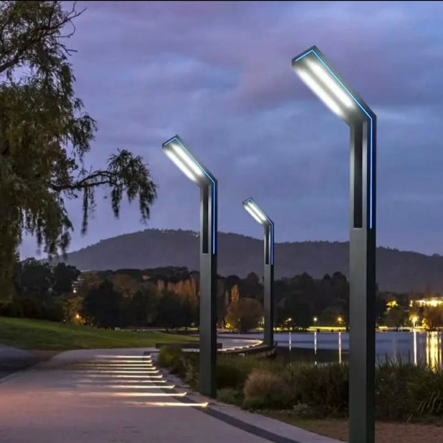 Outdoor IP65 Waterproof 120W-300W LED Solar Street Light System 8M Pole Flexible Panel For Road Battery