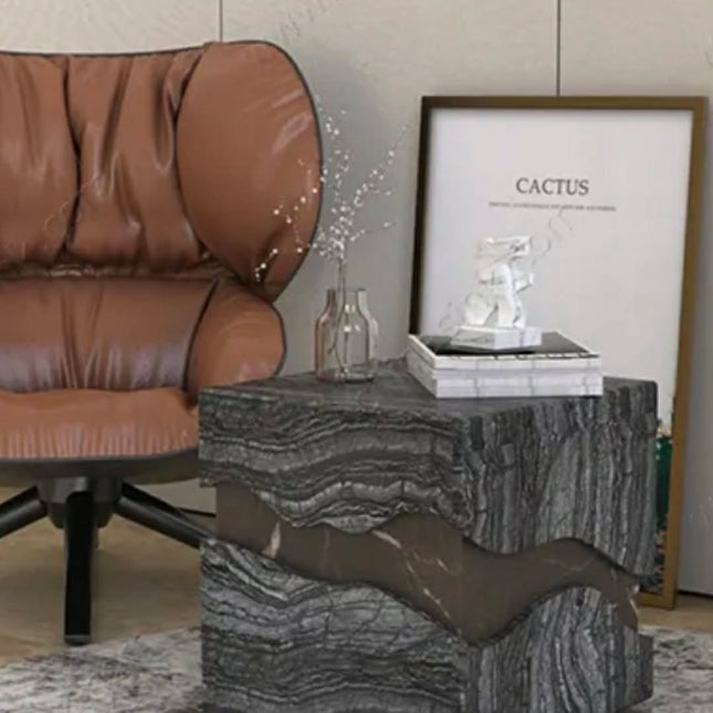 Ingenious Design Marble Corner Table Side Table with Inlaid by Two Colors Marble