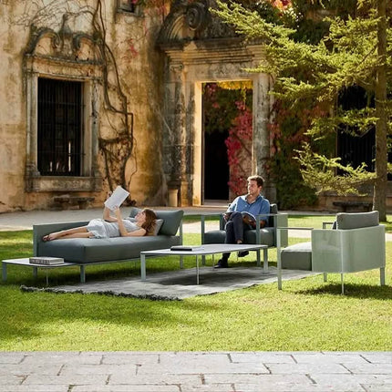 High-End Outdoor Rope Sofa Set with Waterproof Aluminum Frame For Commercial Hotel and Garden Use
