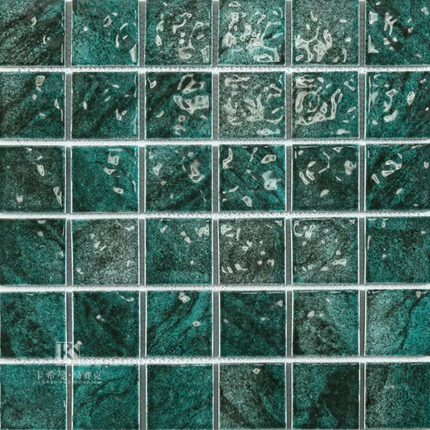 30×30 Emerald Green Glass Mosaic Pool Tiles of Premium Grade