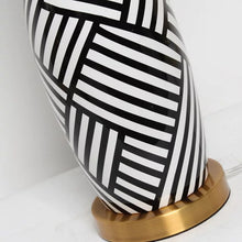 Lade das Bild in den Galerie-Viewer, Modern Lights Lampshade Decors
