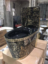 Загрузить изображение в средство просмотра галереи, Luxury bathroom  flower design ceramic toilet
