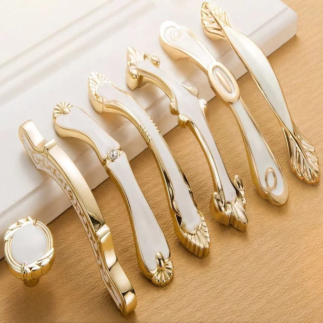 Best pantry accessories for small kitchen cabinets

Space-saving pantry organizers for cabinets

Kitchen cabinet pantry pull-out storage system

Modern pantry cabinet storage accessories

Pantry cabinet drawer dividers and racks

Hidden pantry storage for kitchen cabinets

Pantry door organizers for cabinets