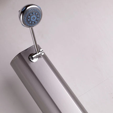 Douche extérieure pour piscine