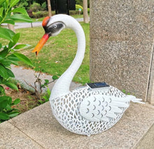 Cargar imagen en el visor de la galería, SWAN Solar Metal Lights for Garden Decor
