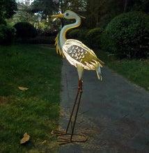 Lade das Bild in den Galerie-Viewer, Solar power Peacock garden decor Made of Metal Gift Ideas
