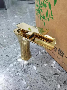 Gold Faucet for Basin Bathroom Accessories Hot and Cold
