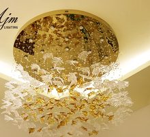 Cargar imagen en el visor de la galería, Customized Handmade Artistic Glass Hanging Pendant Ceiling Lamp For Hotel Lobby Wedding Decor Chandeliers
