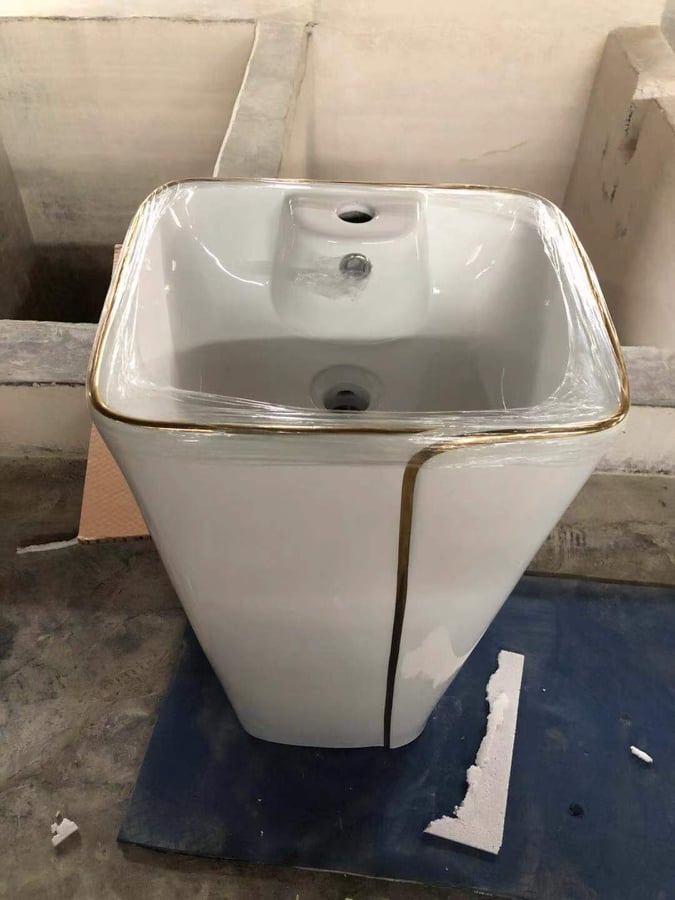Stand alone Wash Basin Black and Gold and White and Gold Design Bathroom