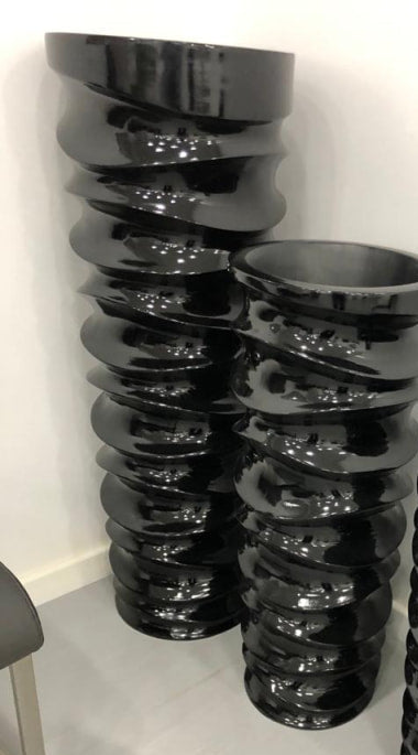 Black Vase For Real Plants And Artificial Plants  Set of 2 / sizes: 121 height and 71cm height