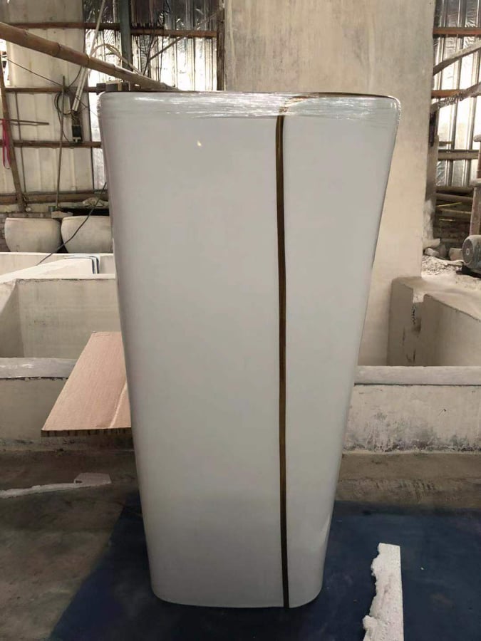 Stand alone Wash Basin Black and Gold and White and Gold Design Bathroom