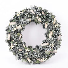 Lade das Bild in den Galerie-Viewer, Christmas Wreath 20inches
