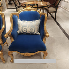 Load image into Gallery viewer, Luxury palace furniture italian classic sofa/luxury styling chair salon furniture
