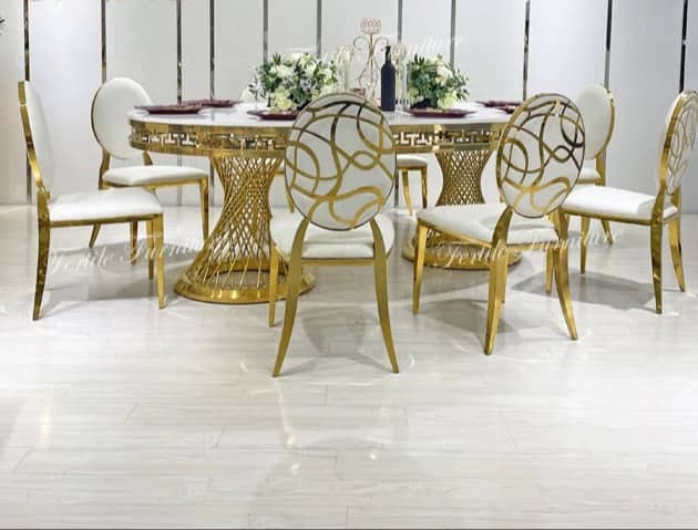 Oval Catering Dining Table Electroplated Gold Stainless steel 180cm customize Price Different