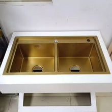 Загрузить изображение в средство просмотра галереи, High Grade Material Stainless Steel Handmade Gold Nano Kitchen Sink
