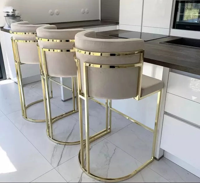 Goldener Barhocker aus Edelstahl mit Samtbezug für Hotel und Zuhause 