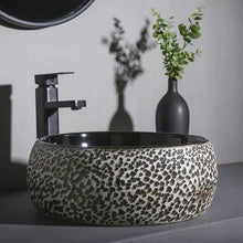 Lade das Bild in den Galerie-Viewer, High Quality Round Ceramic Table Top Basin Bathroom Sink
