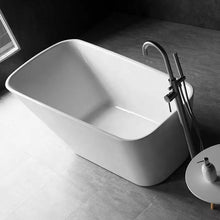 Lade das Bild in den Galerie-Viewer, Simple White Center Drain Acrylic Freestanding Bathtub
