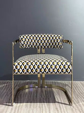 Lade das Bild in den Galerie-Viewer, Luxury Design Restaurant Modern Stainless Steel Chair Accent Velvet Dining Chairs for Home Hotel Dining Room
