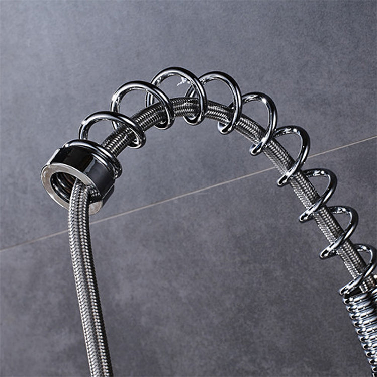 Luxury kitchen faucet

Matte black kitchen faucet

Brass kitchen faucet

Chrome kitchen faucet

Wall-mounted kitchen faucet