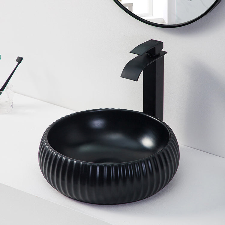 Unique hotel counter top ceramic lavamanos washbasin round hand wash basin matte black color