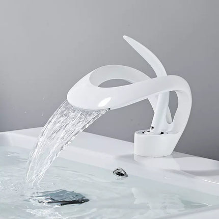 Luxury Waterfall Art Basin Faucet Cold Heat Single Hole Brass Bathroom Lavatory Wash Hand Basin Tap