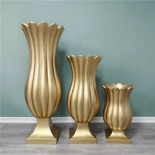 Load image into Gallery viewer, Gold Fiberglass Vase Flower Pot Royal Golden Trumpet Vase For Decoration
