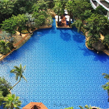 160×160cm Medusa blue glass mosaic tiles – tailor-made patterns available, crafted from clear and colored glass pieces that create depth and dimension, ideal for swimming pool decoration, with strong adhesion, crack resistance, and low maintenance requirements, making it a perfect choice for elevating your pool’s overall design
