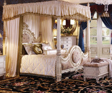 Load image into Gallery viewer, Classic King Size Bedroom Set European Style Hot Sell Royal Luxury Bedroom Furniture Set
