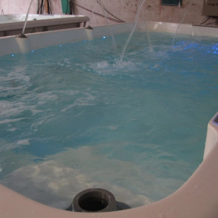 Outdoor family bath massage whirlpool hot tub pool spa 6 Seater