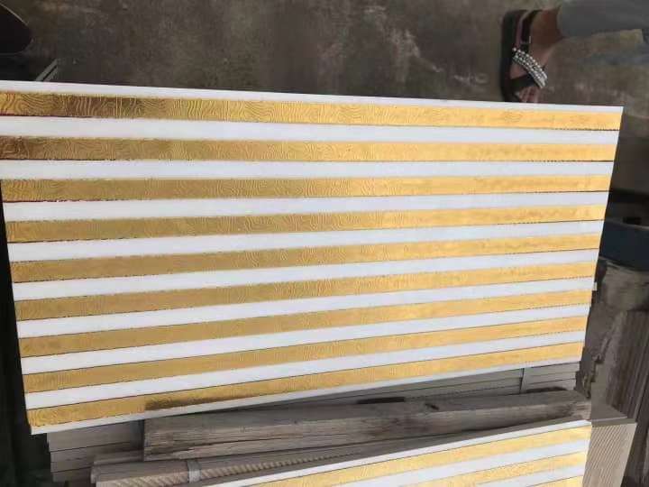Luxury Porcelain Stripe Gold White Tiles Electroplated 30x60cm (8pcs per box)