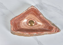 Cargar imagen en el visor de la galería, Natural Stone Onyx bathroom sink unique shape sink natural shape table top sink
