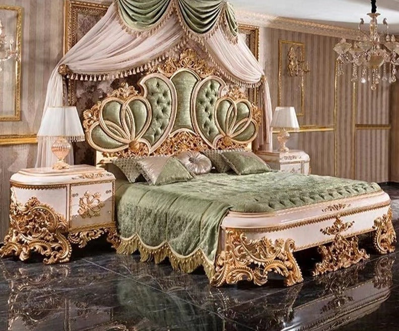 Royal Classic Bedroom Furniture Set Antique Golden Solid Wood Carvings King Size Bed With Bed Side table